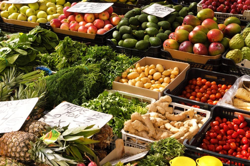 Obst und Gemüse Transport – frische Ware im Kühlfahrzeug